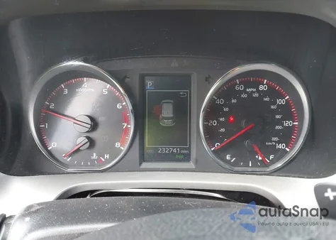 2016 Toyota Rav4 Se z USA, uszkodzony, nr VIN 2T3JFREV3GW412382